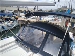 BAVARIA YACHTS - BAVARIA 42 CRUISER - exteriors