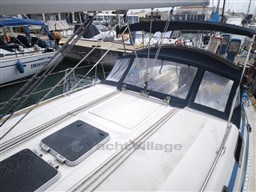 BAVARIA YACHTS - BAVARIA 42 CRUISER - exteriors