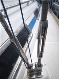 BAVARIA YACHTS - BAVARIA 42 CRUISER - exteriors