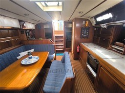 BAVARIA YACHTS - BAVARIA 42 CRUISER - interiors