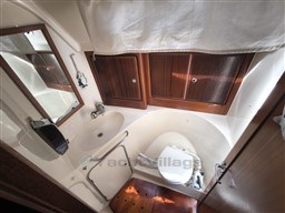 BAVARIA YACHTS - BAVARIA 42 CRUISER - interiors
