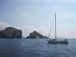 BAVARIA YACHTS - BAVARIA 42 - interiors