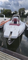 SEA PROP - RIB 27 - interiors