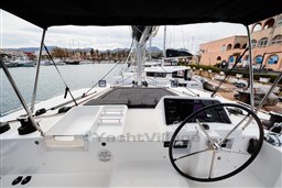 LAGOON YACHTS - LAGOON 450 - exteriors