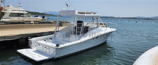 LUHRS - LUHRS 32 - exteriors