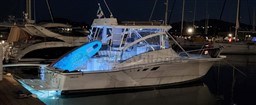 LUHRS - LUHRS 32 - exteriors