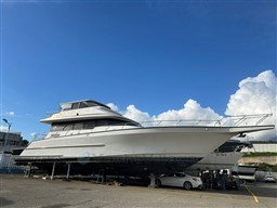 HEESEN - HEESEN 26 - exteriors