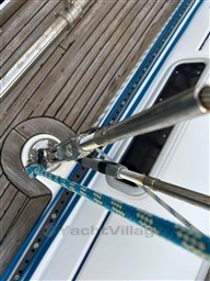 DUFOUR YACHTS - DUFOUR 44 PERFORMANCE - exteriors