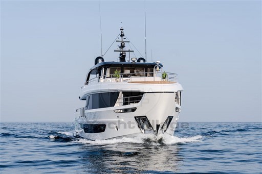 GULF CRAFT - MAJESTY 100 TERRACE - exteriors