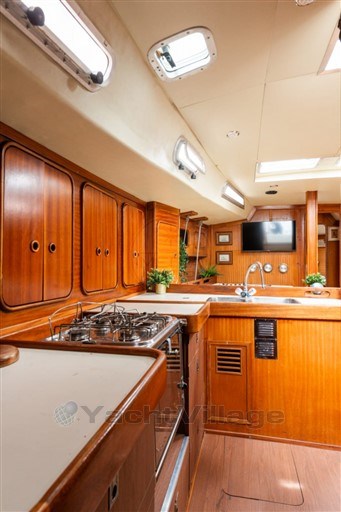 BAVARIA YACHTS - BAVARIA 44 - interiors