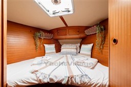 BAVARIA YACHTS - BAVARIA 44 - interiors