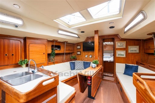 BAVARIA YACHTS - BAVARIA 44 - interiors