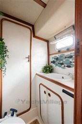 BAVARIA YACHTS - BAVARIA 44 - interiors