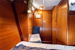 BAVARIA YACHTS - BAVARIA 44 - interiors