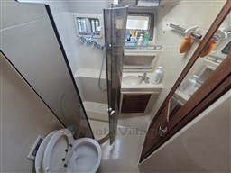 TIARA YACHTS - TIARA 3600 OPEN - interiors