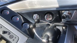 PRINZ YACHT - PRINZ 54 HT - electronic