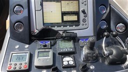 PRINZ YACHT - PRINZ 54 HT - electronic