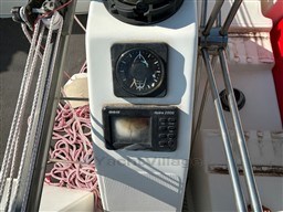 BENETEAU - FIRST 40.7 - electronic