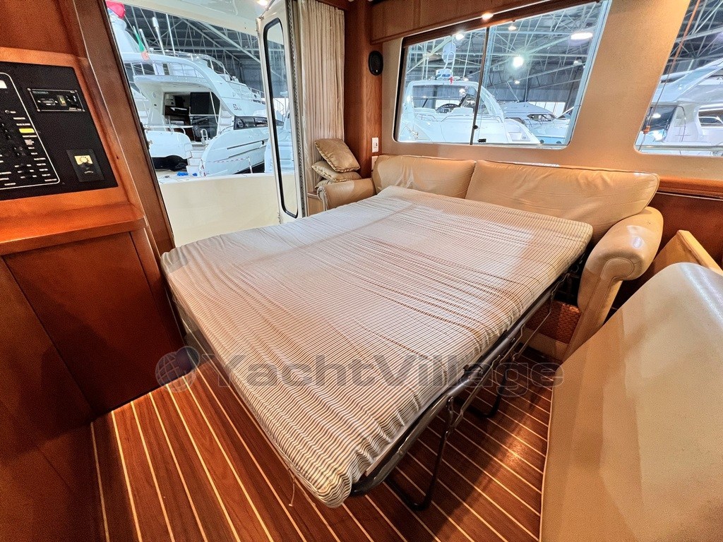 Mainship 34 36