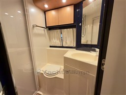 Sarnico 43 .32.bagno arm