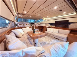 Ferretti 165-10- dinette 
