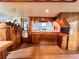 Mainship 34 18
