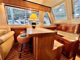Mainship 34 23