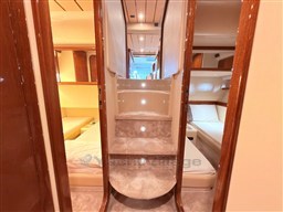 Ferretti 165-35-scala