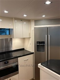 Sunseeker Manhattan 70