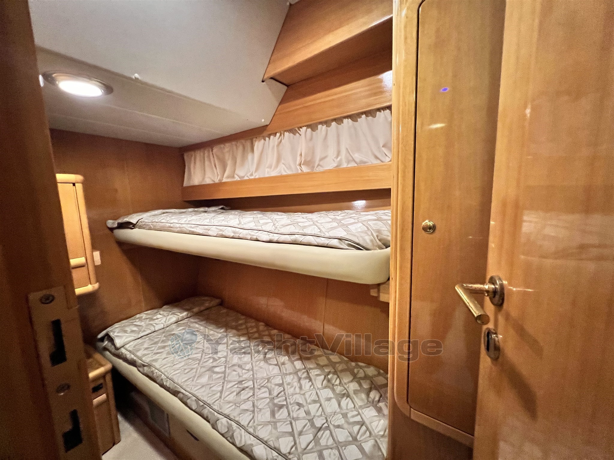 Piantoni 63 4^ Cabina ospiti