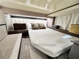 Invictus 370 GT Cabina ospiti di poppa