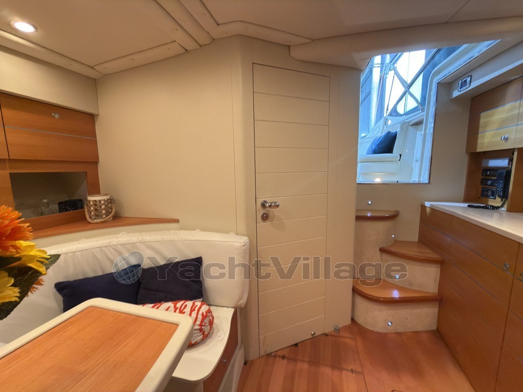 Colombo 42. 29 dinette