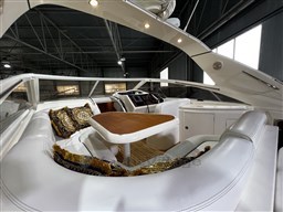 Princess V42
