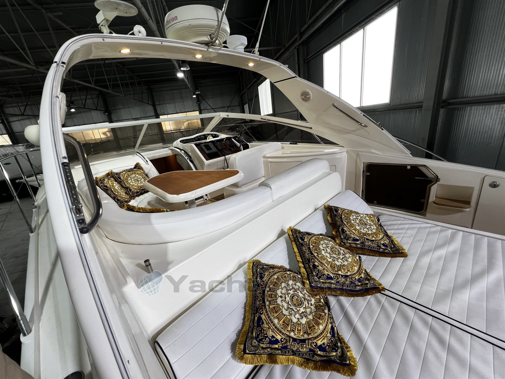 Princess V42