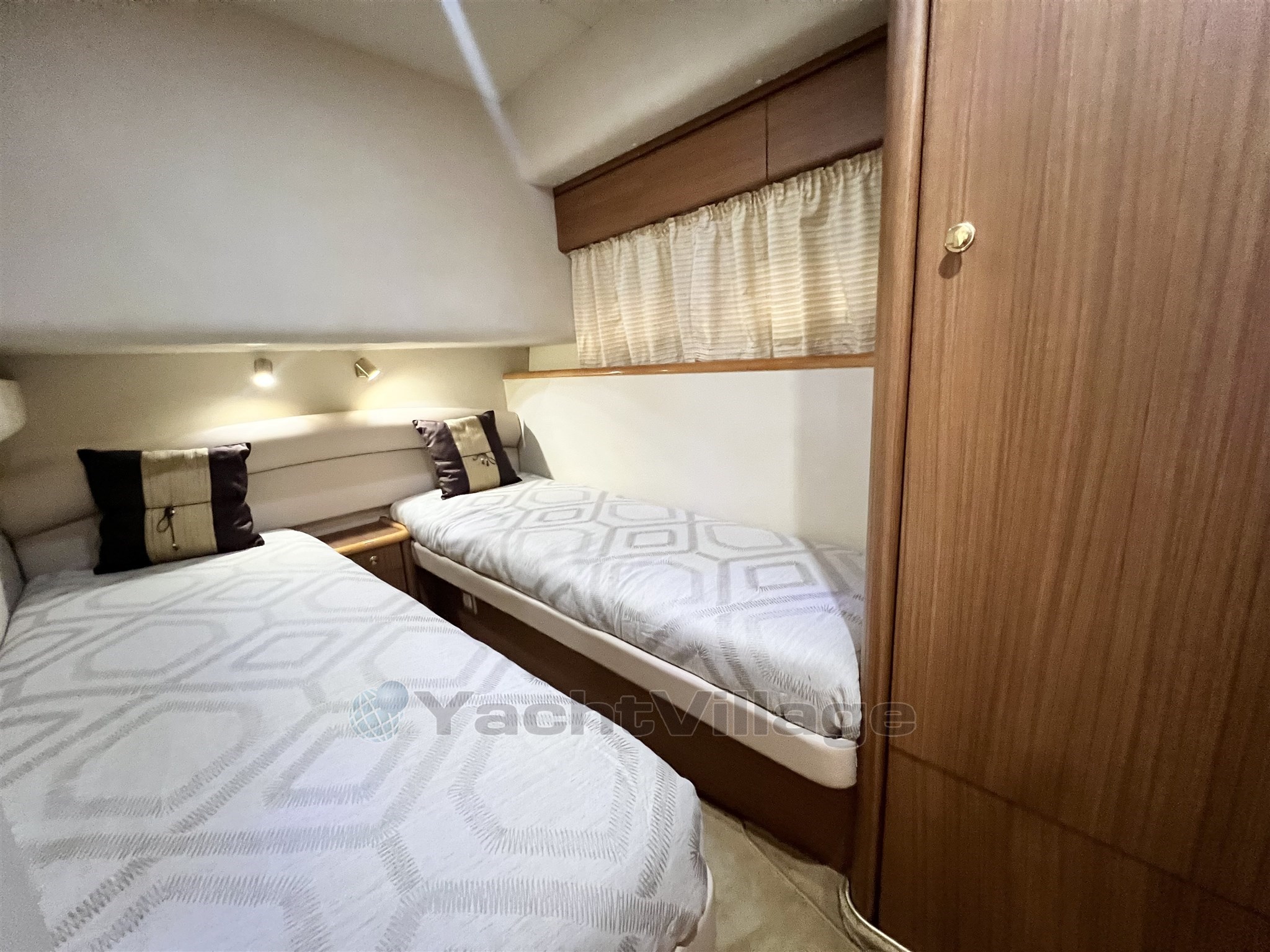 Princess 500 cabina ospiti a dx