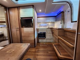 Sealine SC 35