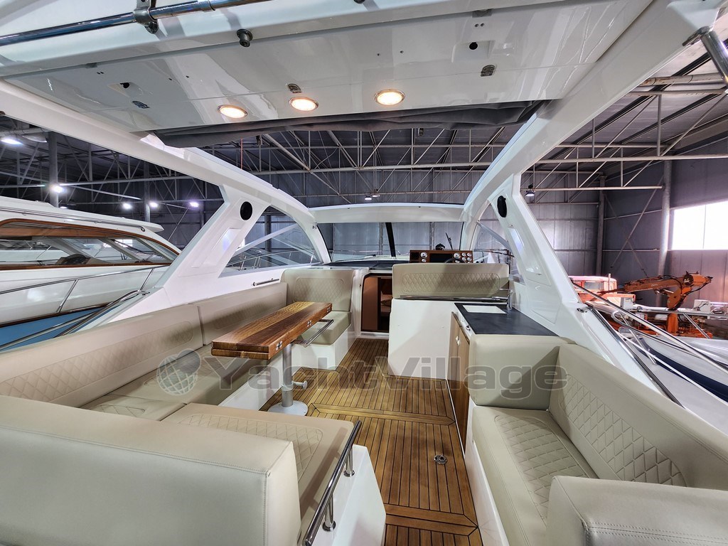 Sealine SC 35 Soft Top