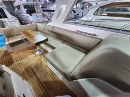 Sealine SC 35
