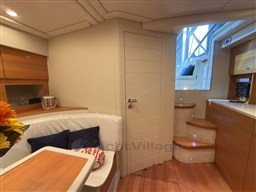 Colombo 42. 29 dinette