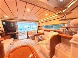 Ferretti 165-42-dinette