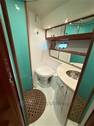 PRESTIGE 46 FLY Bagno Armatore