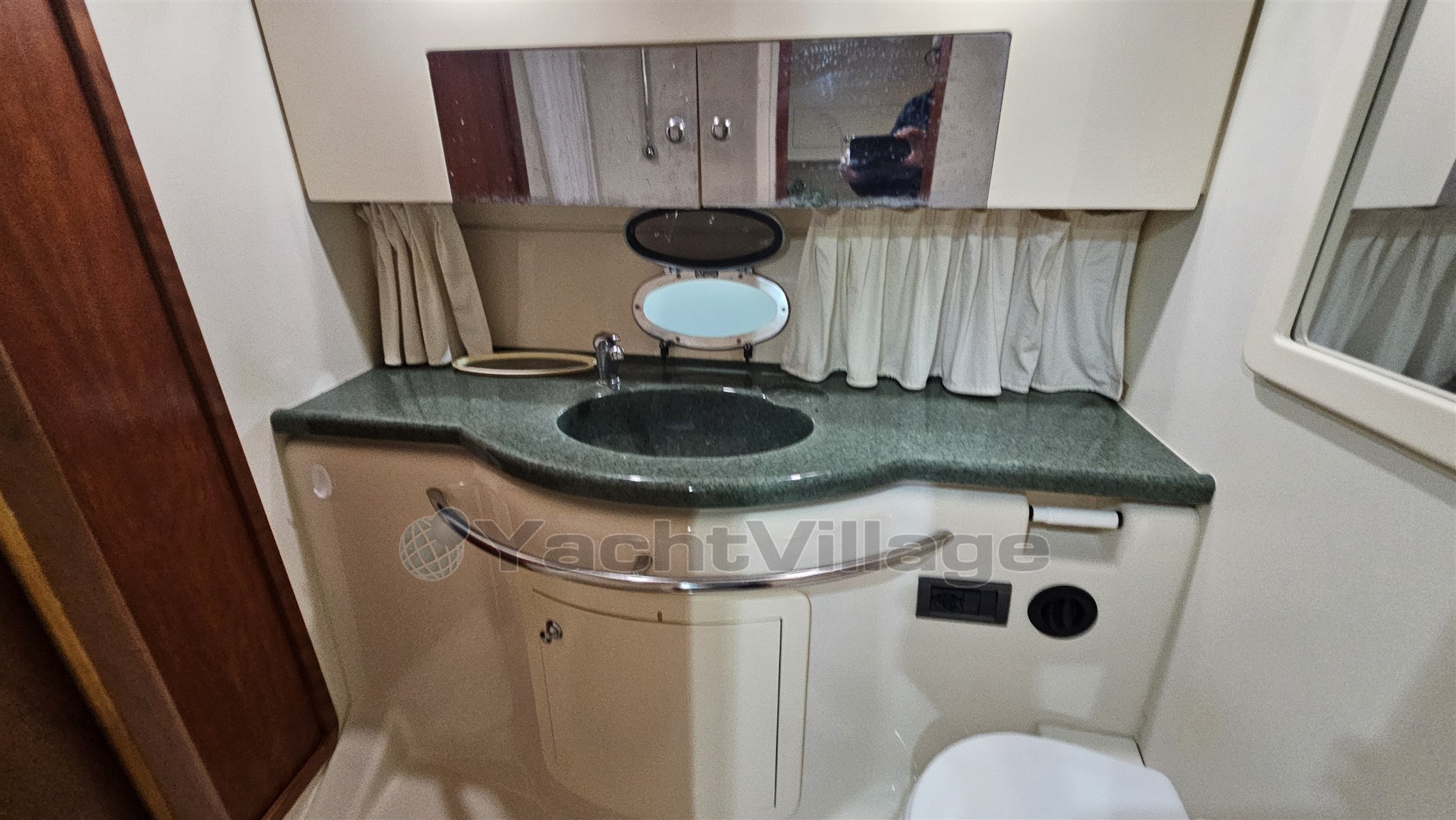 SESSA MARINE OYSTER 35 Bagno