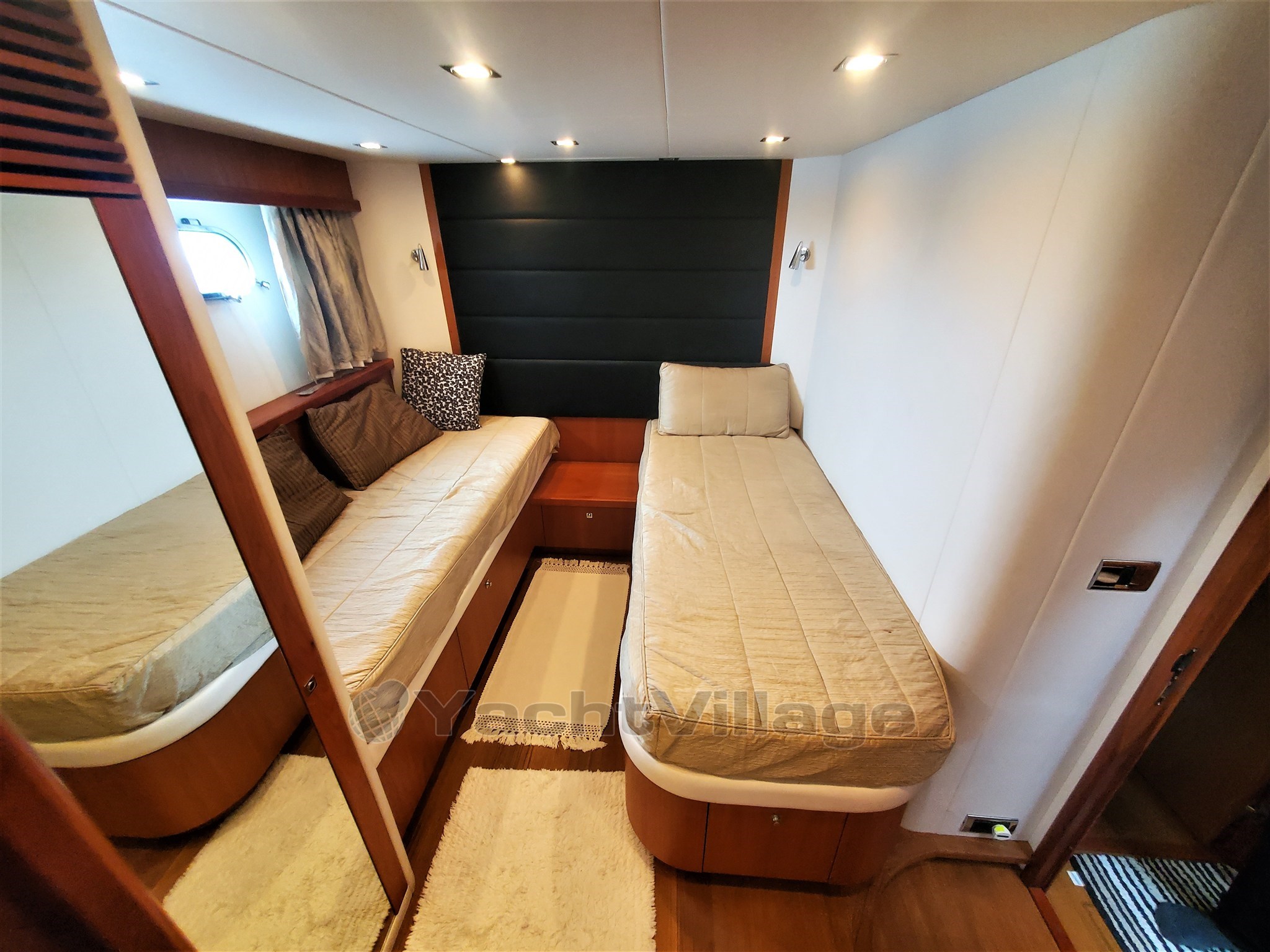 Sunseeker Manhattan 70 Cabina ospiti con letti separati