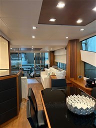 Sunseeker Manhattan 70