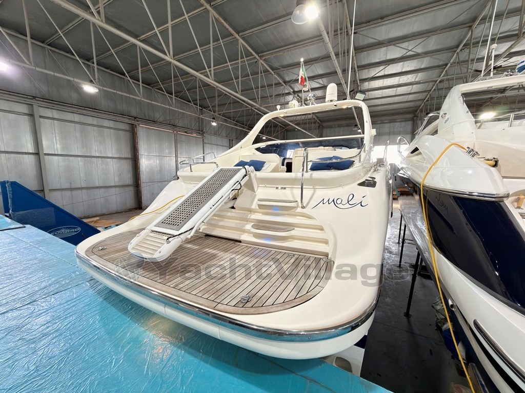 Sarnico 43 .05.esterne