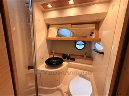 AZIMUT 43 FLY  Bagno Armatore