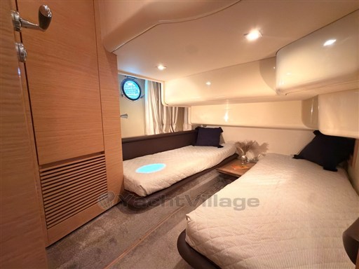 AZIMUT 43 FLY  Cab. ospiti