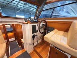 Goldstar 360.13.plancia