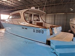 F1027_02
