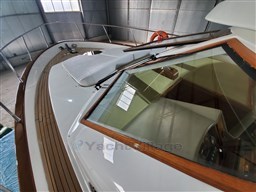 F1027_26